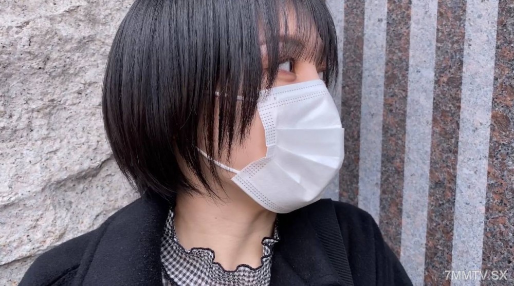 FC2-PPV 4538470 【完全素人】田舎から出てきた美人のはづきちゃんが連絡が取れなくなったので、会いに行って中出しハメ {